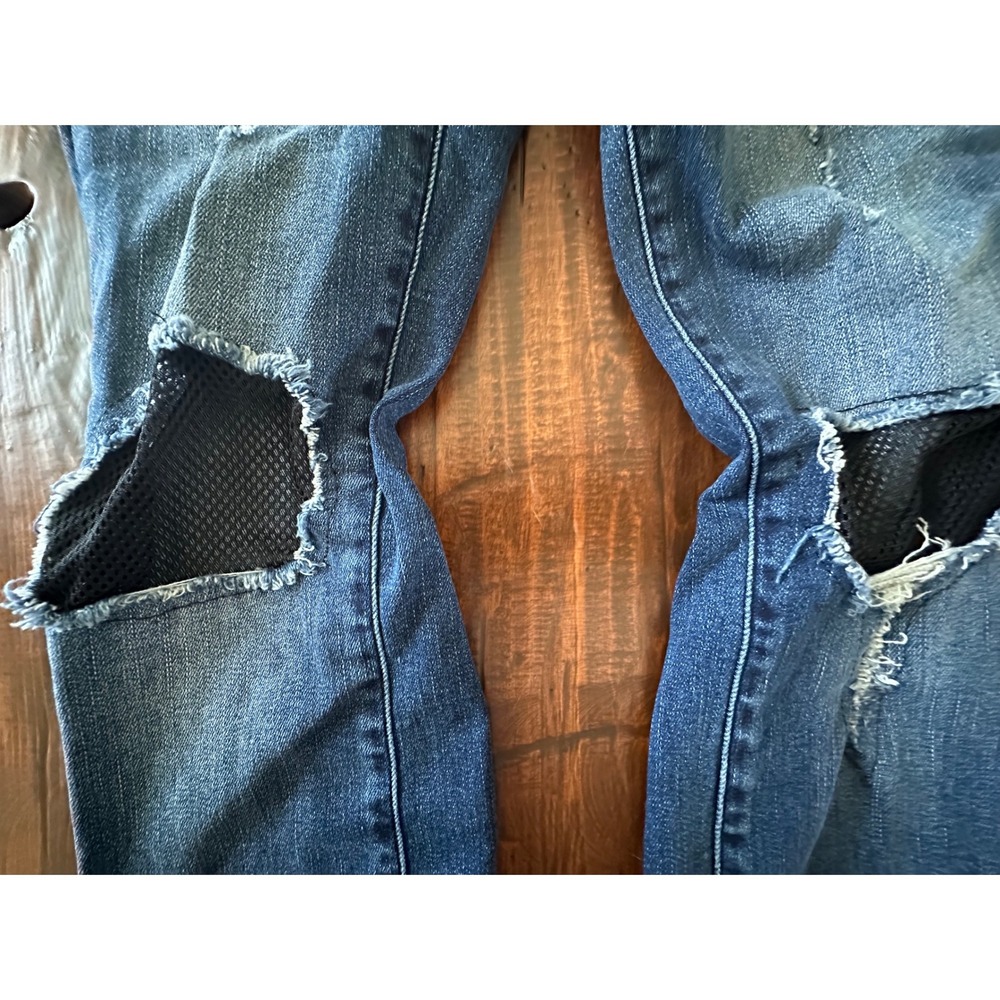 Rock & Republic Womens Jeans Blue Distressed Mesh Knee Grunge Punk 26x29.5 - Picture 6 of 8